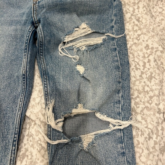 Abercrombie and Fitch Curve Love Ankle Straight Ultra High Rise Jean - Picture 10 of 11